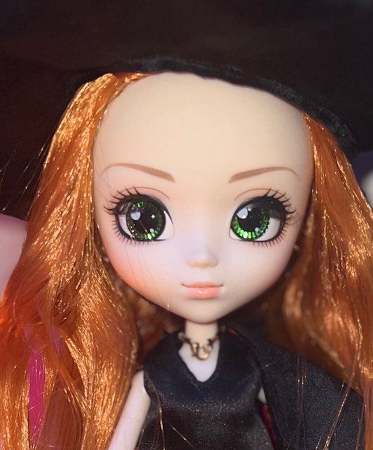 Haunted Doll Dezzy-Baby Witch-Pullip-Active-Positive Energy