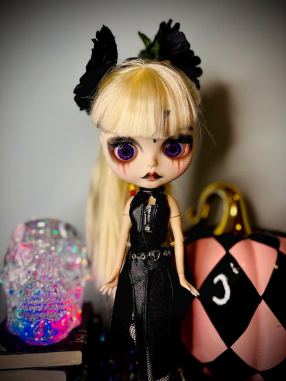 Haunted Doll Honey - Vampire Sex Witch- Haunted Blythe Doll- Powerful Protective Spirit