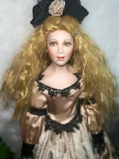 Haunted Doll Collette-Dark Witch-Active Spirit