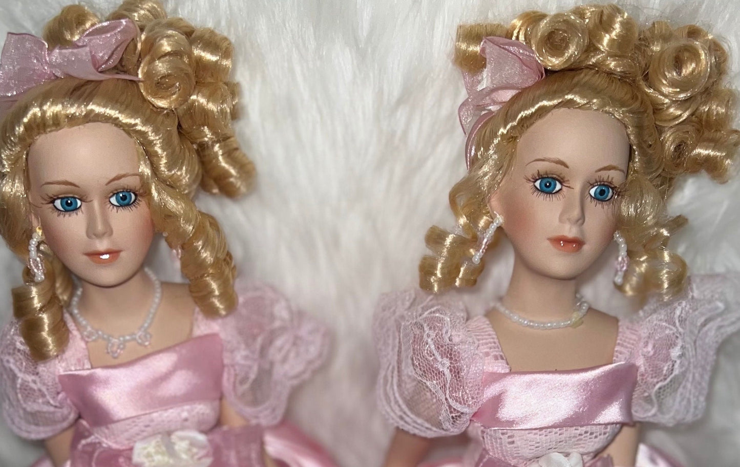 Haunted Dolls Twin Sister Witches-Cassandra & Eve